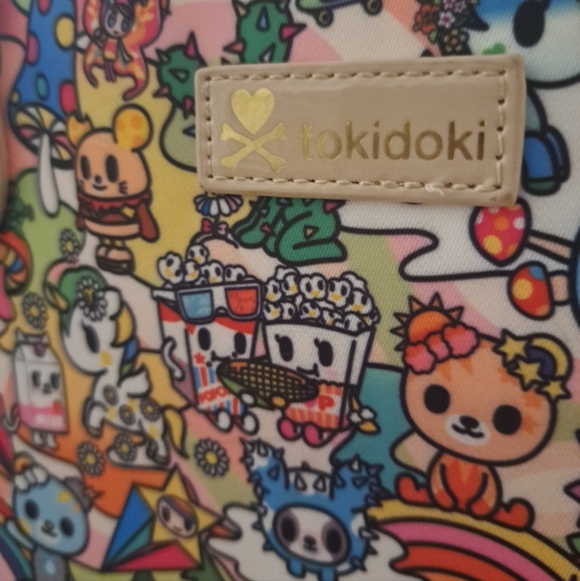 Tokidoki  Stay Groovy Carry All  Tote W Detachable  Strap Excellent - Picture 3 of 13